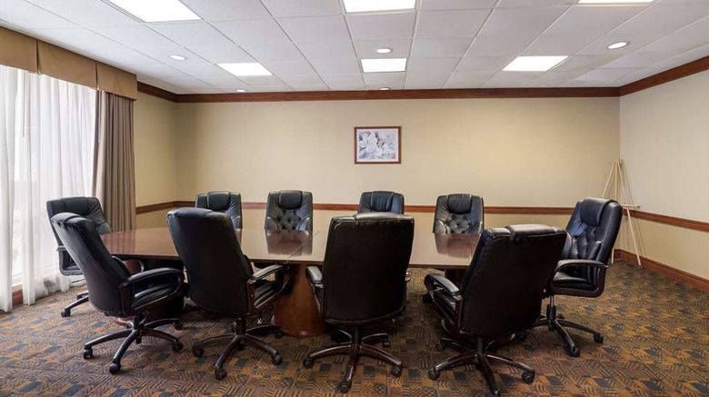 <b>Quality Inn Meeting</b>. Images powered by <a href="https://iceportal.shijigroup.com/" title="IcePortal" target="_blank">IcePortal</a>.