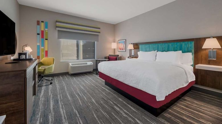 <b>Hampton Inn by Hilton Williams Room</b>. Images powered by <a href="https://iceportal.shijigroup.com/" title="IcePortal" target="_blank">IcePortal</a>.
