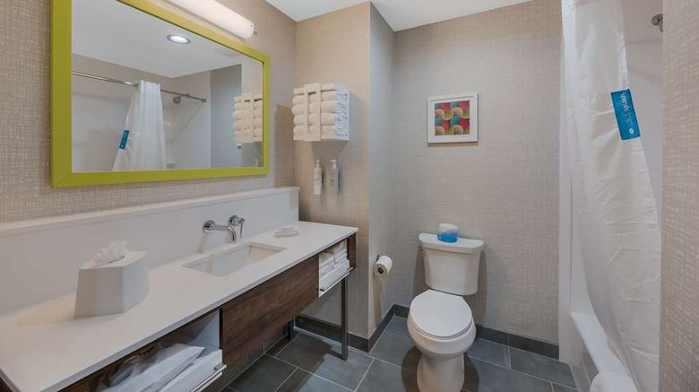<b>Hampton Inn by Hilton Williams Room</b>. Images powered by <a href="https://iceportal.shijigroup.com/" title="IcePortal" target="_blank">IcePortal</a>.