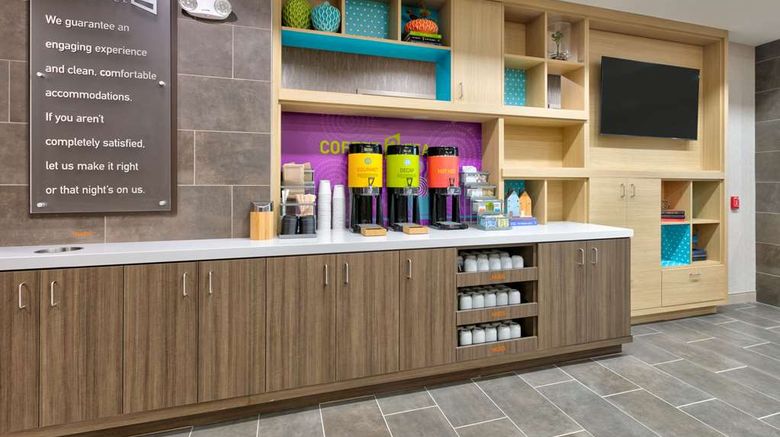<b>Home2 Suites by Hilton El Campo Restaurant</b>. Images powered by <a href="https://iceportal.shijigroup.com/" title="IcePortal" target="_blank">IcePortal</a>.