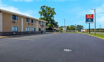 Suburban Studios Portage