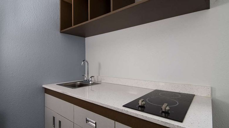 <b>Suburban Studios Portage Room</b>. Images powered by <a href="https://iceportal.shijigroup.com/" title="IcePortal" target="_blank">IcePortal</a>.