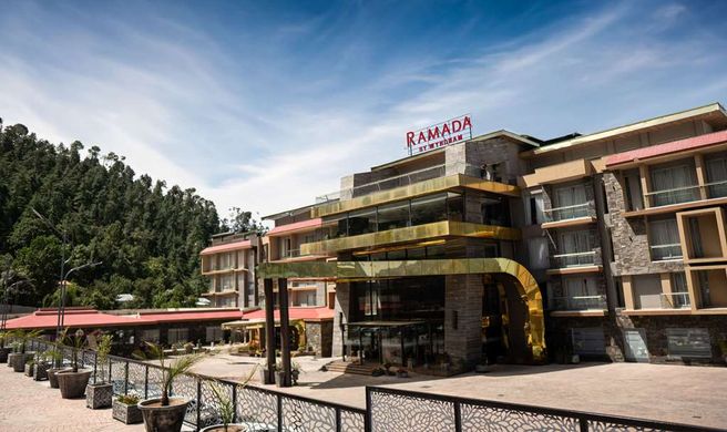 Ramada by Wyndham Lower Topa Resort Exterior