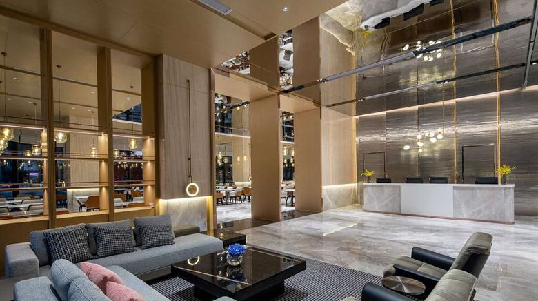 <b>Ramada by Wyndham Maoming Dianbai Lobby</b>. Images powered by <a href="https://iceportal.shijigroup.com/" title="IcePortal" target="_blank">IcePortal</a>.