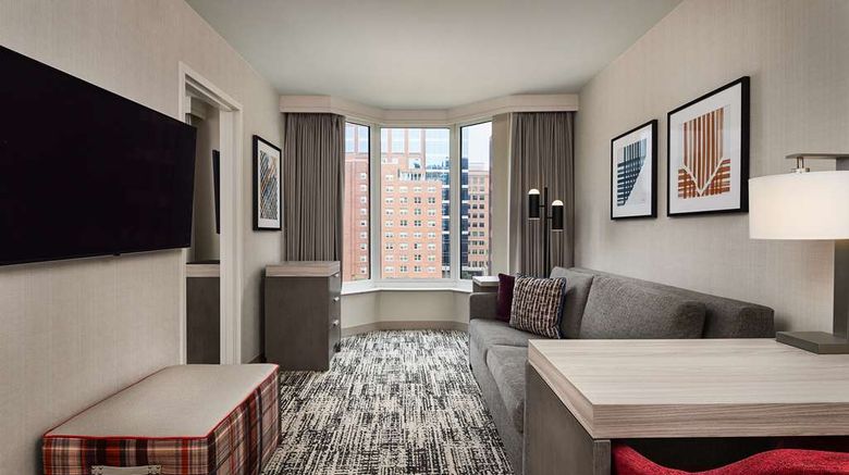 <b>Hilton Kansas City Country Club Plaza Room</b>. Images powered by <a href="https://iceportal.shijigroup.com/" title="IcePortal" target="_blank">IcePortal</a>.