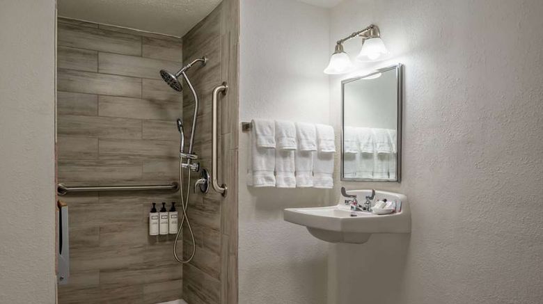 <b>Hawthorn Extended Stay Ft Jackson Room</b>. Images powered by <a href="https://iceportal.shijigroup.com/" title="IcePortal" target="_blank">IcePortal</a>.