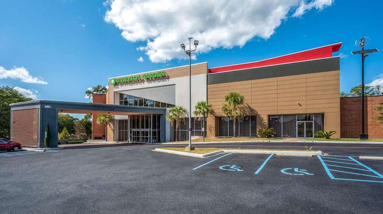 Hawthorn Extended Stay Ft Jackson Exterior