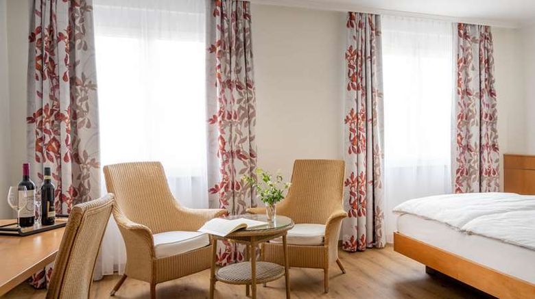 <b>Ringhotel Krone Schnetzenhausen Room</b>. Images powered by <a href="https://iceportal.shijigroup.com/" title="IcePortal" target="_blank">IcePortal</a>.