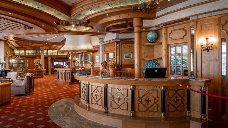 <b>Ringhotel Krone Schnetzenhausen Lobby</b>. Images powered by <a href="https://iceportal.shijigroup.com/" title="IcePortal" target="_blank">IcePortal</a>.