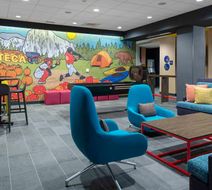 Tru by Hilton Manteca Lobby