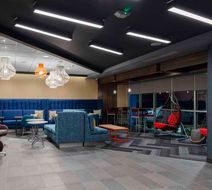 Tru by Hilton Manteca Lobby