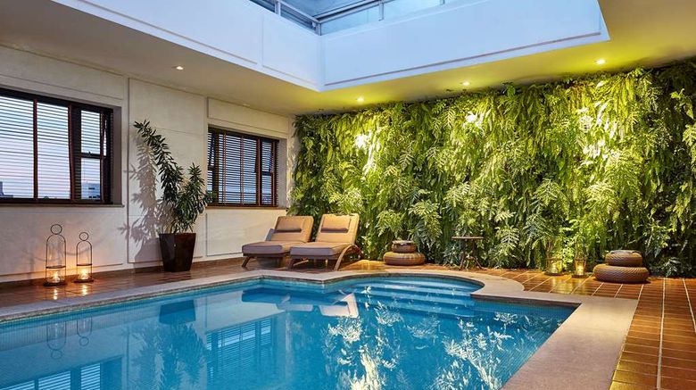 <b>L'Hotel Porto Bay Sao Paulo Pool</b>. Images powered by <a href="https://iceportal.shijigroup.com/" title="IcePortal" target="_blank">IcePortal</a>.