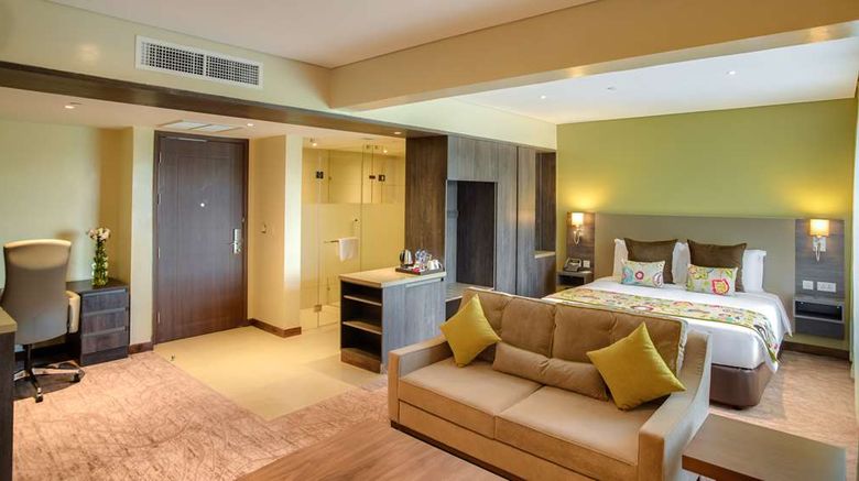 <b>Tamarind Tree Hotel Suite</b>. Images powered by <a href="https://iceportal.shijigroup.com/" title="IcePortal" target="_blank">IcePortal</a>.