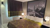 Travelodge by Wyndham Rockford Room