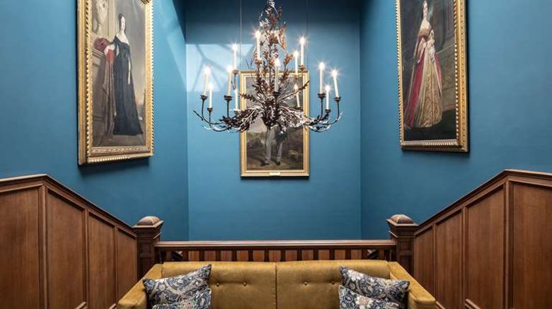 <b>Schloss Roxburghe Hotel & Golf Course Lobby</b>. Images powered by <a href="https://iceportal.shijigroup.com/" title="IcePortal" target="_blank">IcePortal</a>.