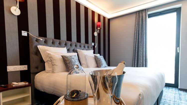 Hotel Dali Room