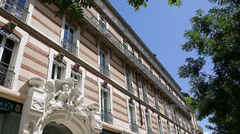 <b>Le Grand Hotel Grenoble, BW Premier Coll Exterior</b>. Images powered by <a href="https://iceportal.shijigroup.com/" title="IcePortal" target="_blank">IcePortal</a>.