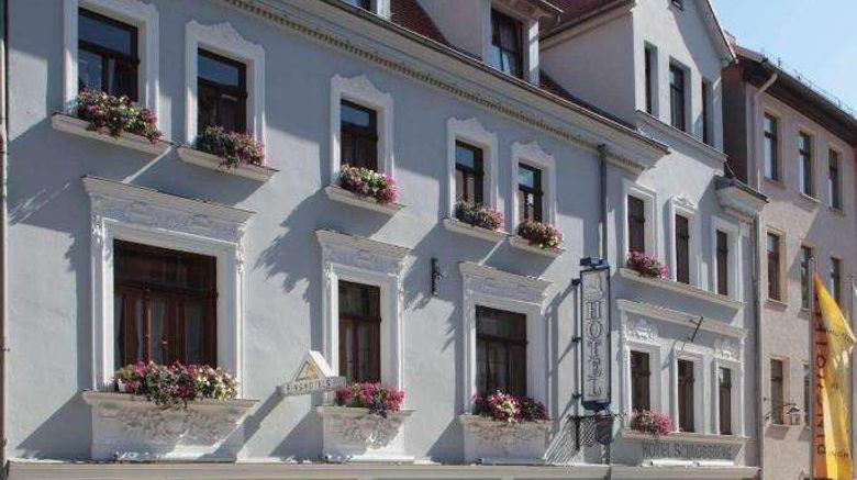 Ringhotel Schlossberg Neustadt/Orla Exterior. Images powered by <a href="https://iceportal.shijigroup.com" target="_blank" rel="noopener">Ice Portal</a>.