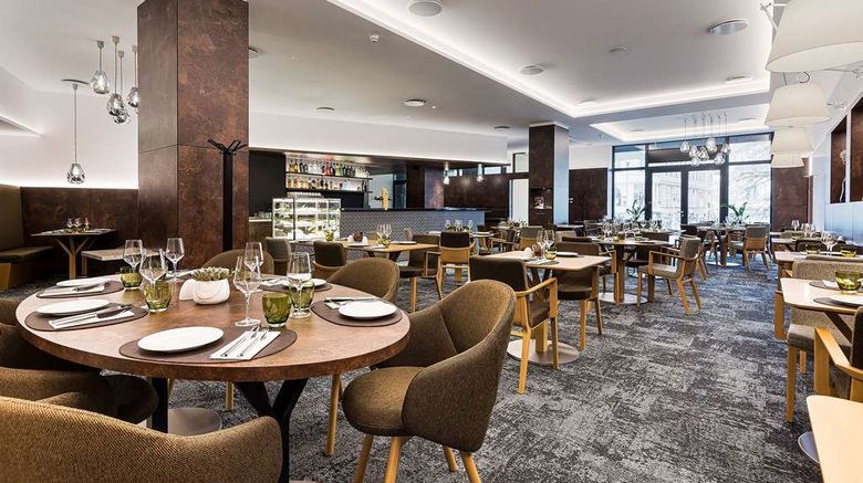 <b>Hotel International Brno Restaurant</b>. Images powered by <a href="https://iceportal.shijigroup.com/" title="IcePortal" target="_blank">IcePortal</a>.