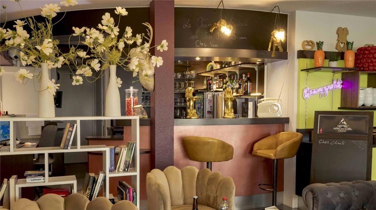 Hotel Arc-en-Ciel Restaurant