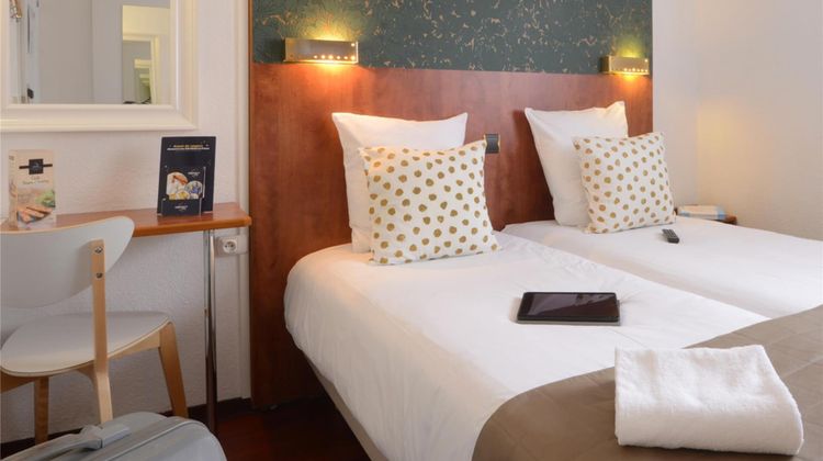 Hotel Arc-en-Ciel Room