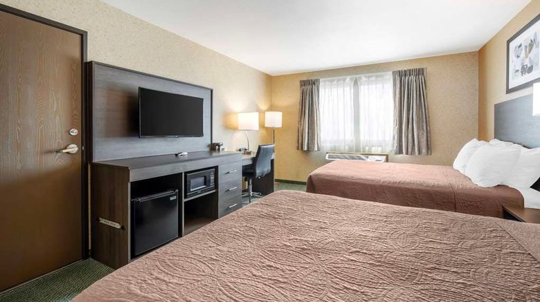 <b>SureStay Plus by Best Western Enterprise Room</b>. Images powered by <a href="https://iceportal.shijigroup.com/" title="IcePortal" target="_blank">IcePortal</a>.