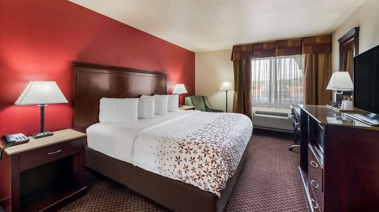 <b>SureStay Plus by BestWestern Silver City Room</b>. Images powered by <a href="https://iceportal.shijigroup.com/" title="IcePortal" target="_blank">IcePortal</a>.