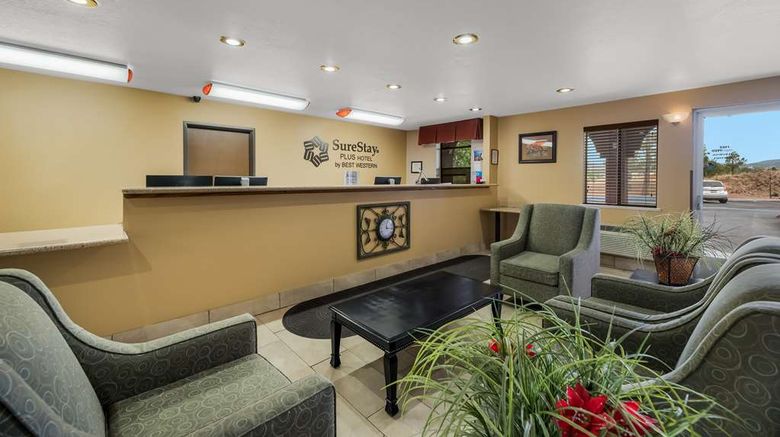 <b>SureStay Plus by BestWestern Silver City Lobby</b>. Images powered by <a href="https://iceportal.shijigroup.com/" title="IcePortal" target="_blank">IcePortal</a>.