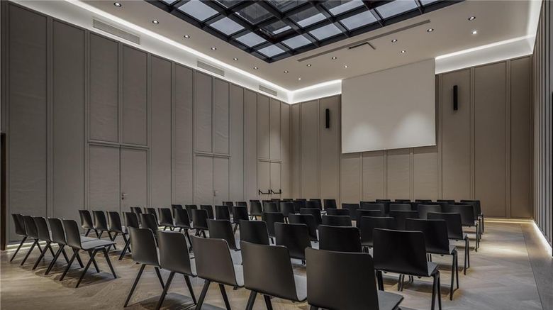 <b>Almanac Palais Vienna Meeting</b>. Images powered by <a href="https://iceportal.shijigroup.com/" title="IcePortal" target="_blank">IcePortal</a>.