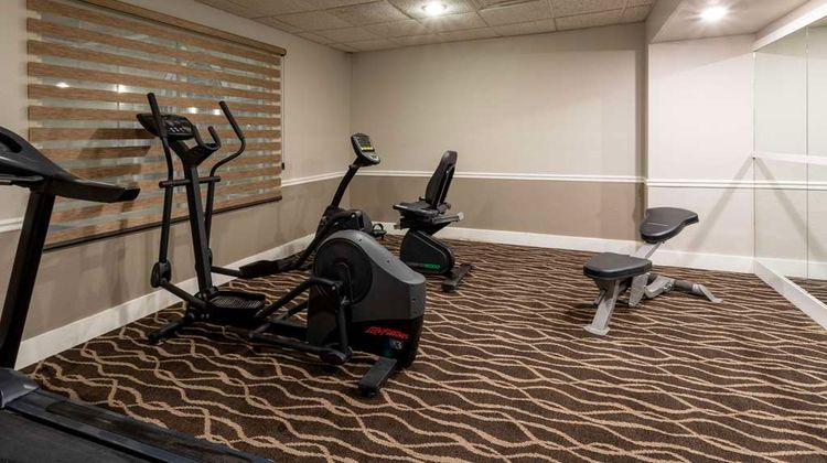 GrandStay Waunakee Health