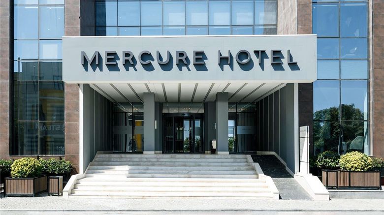 <b>Mercure Baku City Exterior</b>. Images powered by <a href="https://iceportal.shijigroup.com/" title="IcePortal" target="_blank">IcePortal</a>.