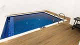 Mercure Baku City Pool