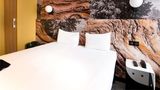 <b>Ibis Styles Paris Montmartre Room</b>. Images powered by <a href="https://iceportal.shijigroup.com/" title="IcePortal" target="_blank">IcePortal</a>.