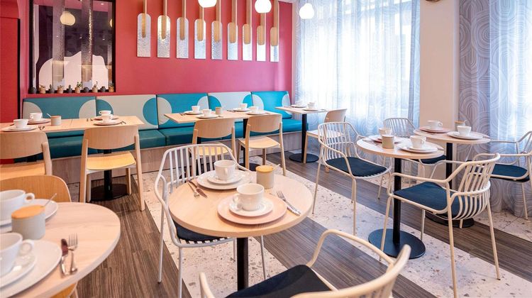 Ibis Styles Paris Montmartre Exterior