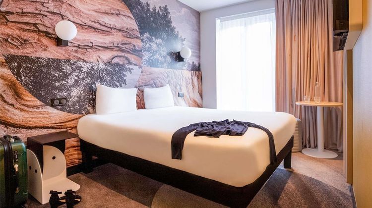 Ibis Styles Paris Montmartre Room