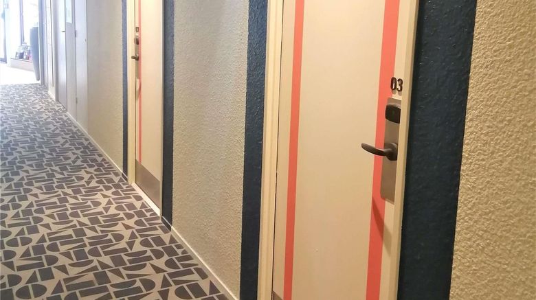 <b>Ibis Budget Tours Sud Room</b>. Images powered by <a href="https://iceportal.shijigroup.com/" title="IcePortal" target="_blank">IcePortal</a>.