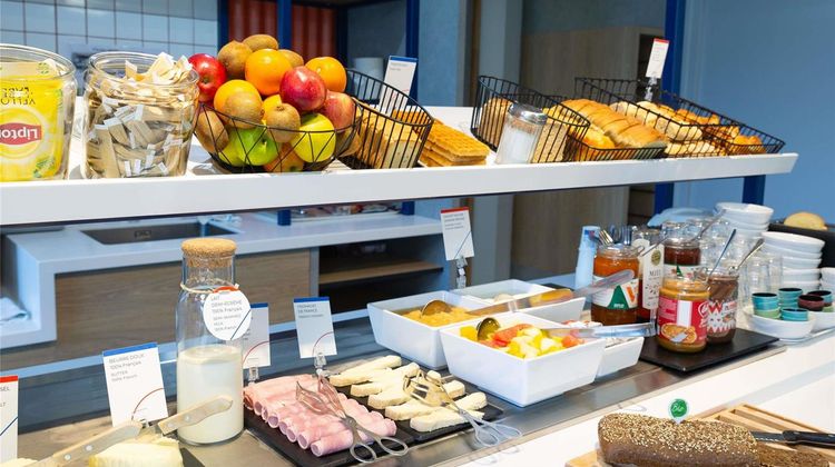 Ibis Budget Tours Sud Exterior