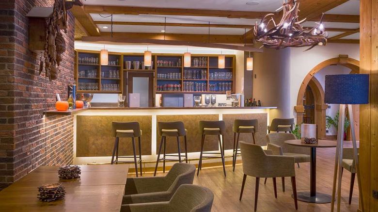 <b>Ringhotel Monchs Waldhotel Restaurant</b>. Images powered by <a href="https://iceportal.shijigroup.com/" title="IcePortal" target="_blank">IcePortal</a>.