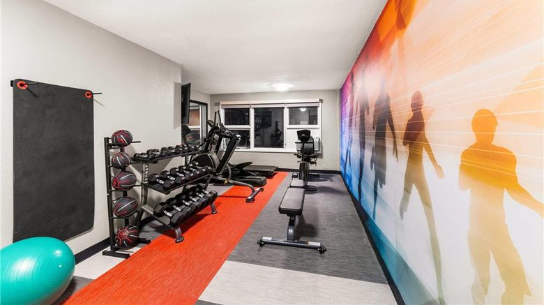 <b>Clarion Pointe Rhinelander Downtown Health</b>. Images powered by <a href="https://iceportal.shijigroup.com/" title="IcePortal" target="_blank">IcePortal</a>.