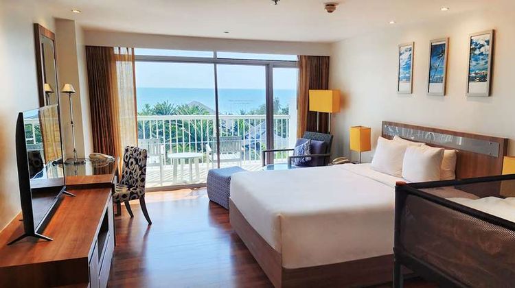 Radisson Resort & Spa Hua Hin Suite