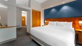 Comfort Inn & Suites Akron - South Suite