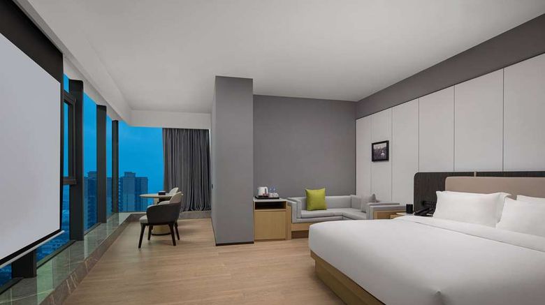 <b>Ramada Encore by Wyndham Dongguan Houjie Room</b>. Images powered by <a href="https://iceportal.shijigroup.com/" title="IcePortal" target="_blank">IcePortal</a>.