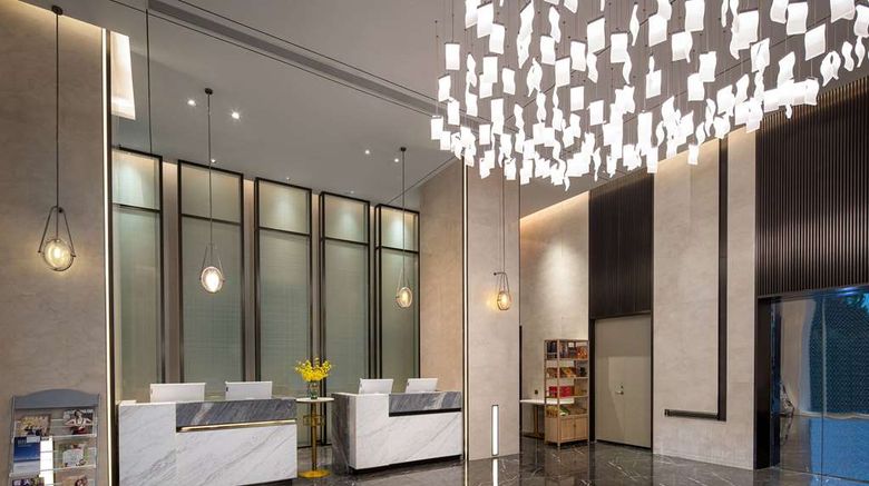 <b>Ramada Encore by Wyndham Dongguan Houjie Lobby</b>. Images powered by <a href="https://iceportal.shijigroup.com/" title="IcePortal" target="_blank">IcePortal</a>.