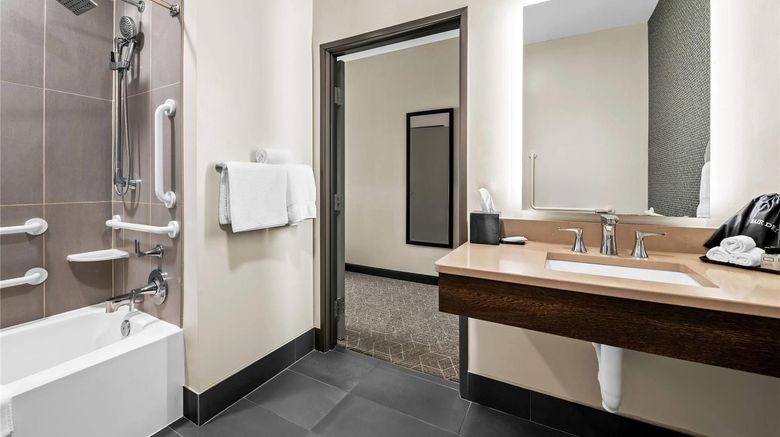 <b>Running Aces Hotel, Trademark Collection Room</b>. Images powered by <a href="https://iceportal.shijigroup.com/" title="IcePortal" target="_blank">IcePortal</a>.