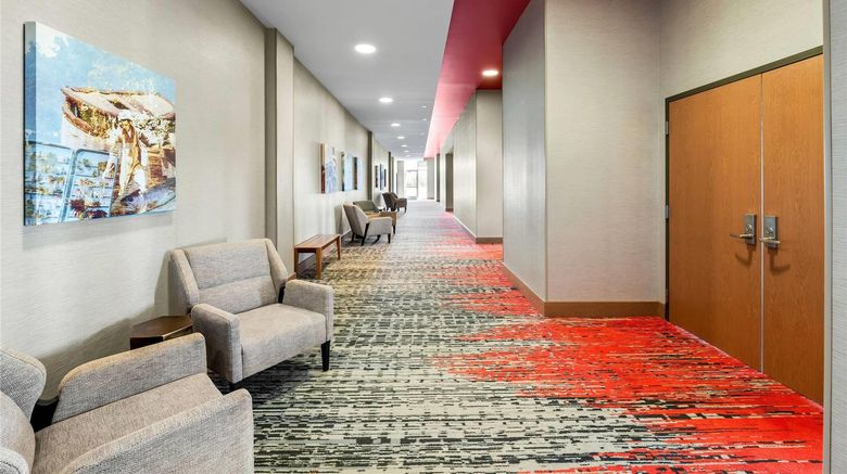 <b>Running Aces Hotel, Trademark Collection Lobby</b>. Images powered by <a href="https://iceportal.shijigroup.com/" title="IcePortal" target="_blank">IcePortal</a>.