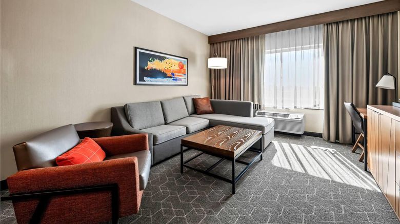 <b>Running Aces Hotel, Trademark Collection Suite</b>. Images powered by <a href="https://iceportal.shijigroup.com/" title="IcePortal" target="_blank">IcePortal</a>.