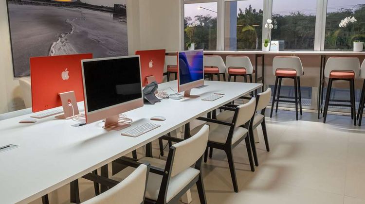 Super 8 by Wyndham Manzanillo Other