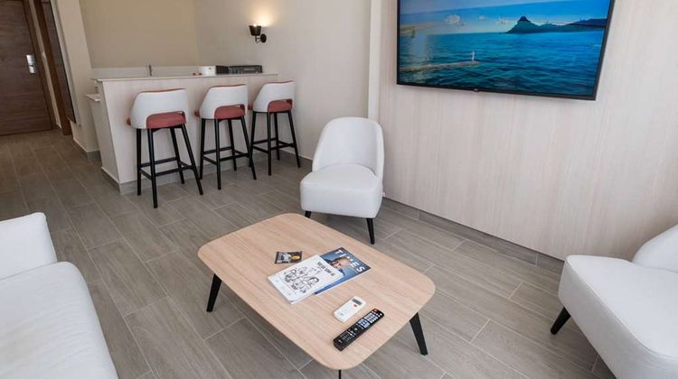 Super 8 by Wyndham Manzanillo Room
