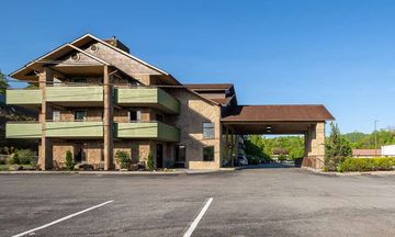 Days Inn by Wyndham Pigeon Forge Parkway