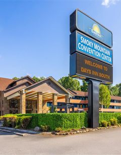 Days Inn by Wyndham Pigeon Forge Parkway